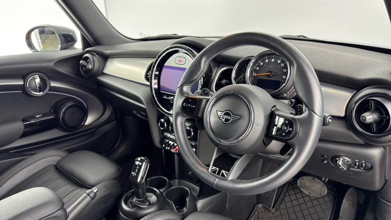 MINI Hatchback 2.0 Cooper S Exclusive 3dr Auto Petrol Hatchback